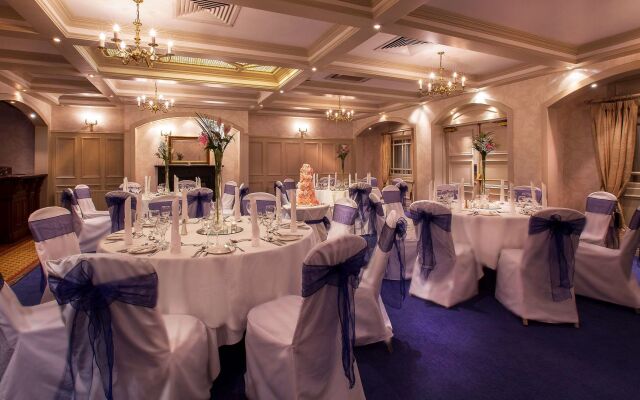 Newgrange Hotel