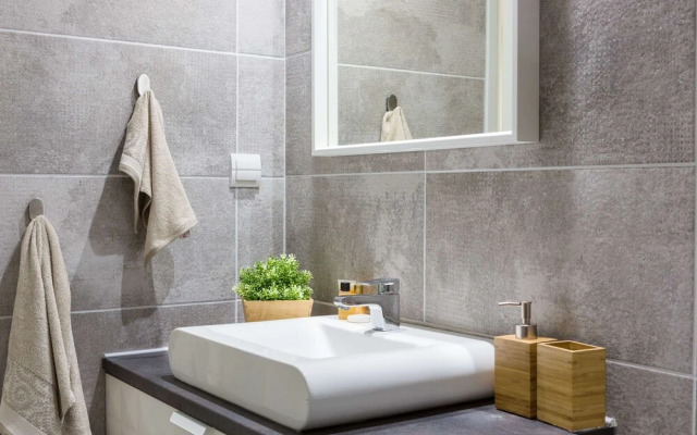 Newly Renovated Stylish Urban Flat
