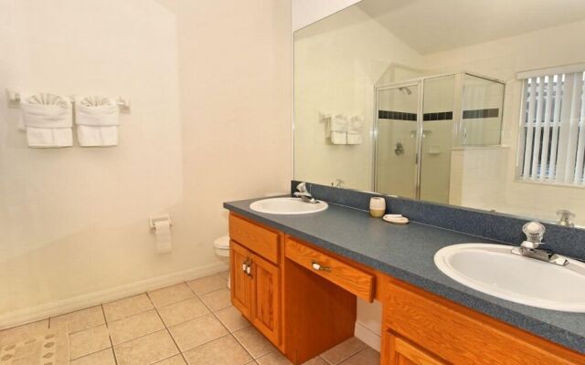 Balmoral Villa 2 Westahven