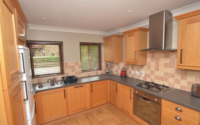 Plawsworth Aparthotel