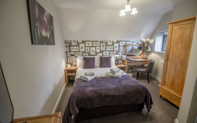 Stonehouse Court Hotel