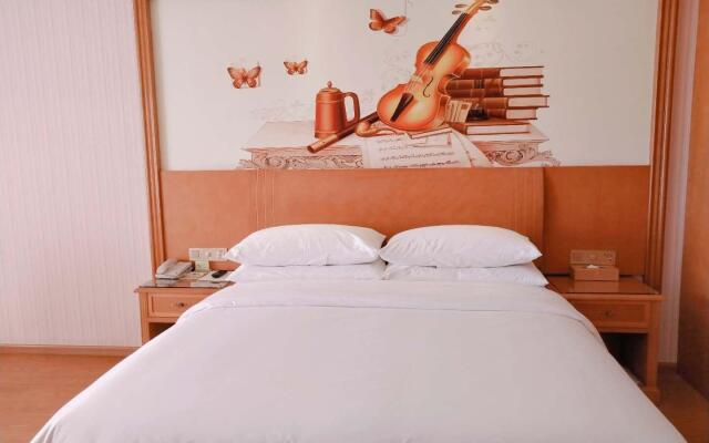 Vienna Hotel Kunming Yunda West Road Xiaodong Village Metro Station