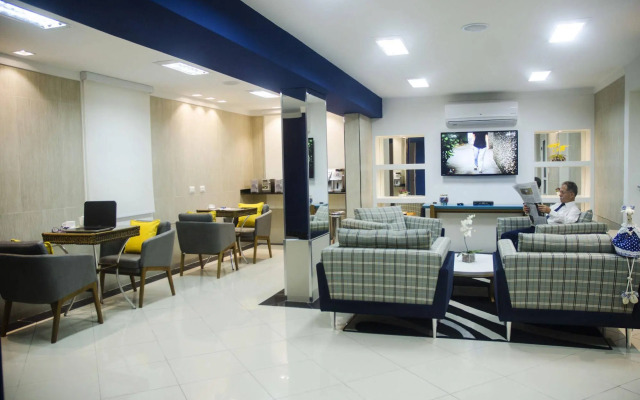 Summit Millian Hotel