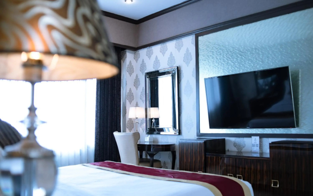 Sutan Raja Hotel And Convention Centre