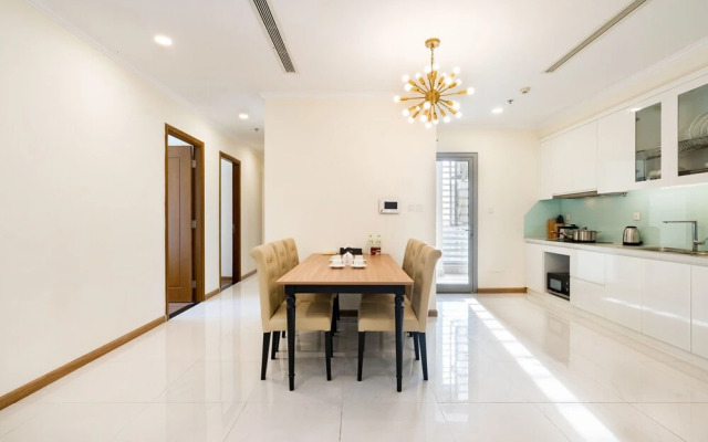Landmark Plus Luxury - Vinhome Central