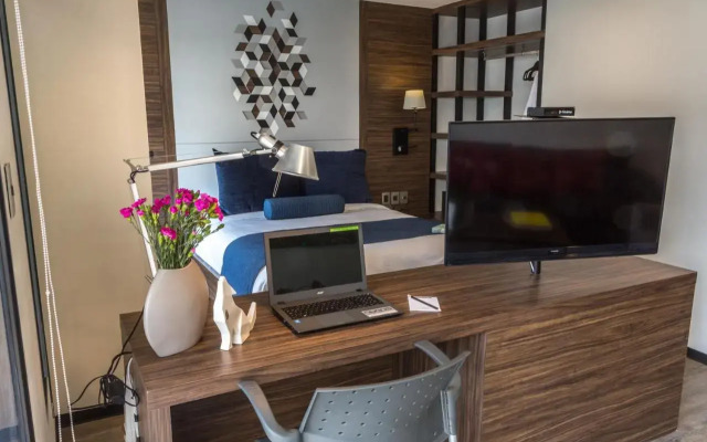 FlowSuites WTC