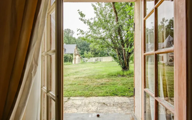 Holiday Home in a Park in Raizeux With Terrace