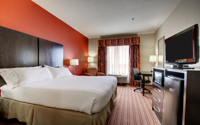 Holiday Inn Express and Suites Winona North, an IHG Hotel