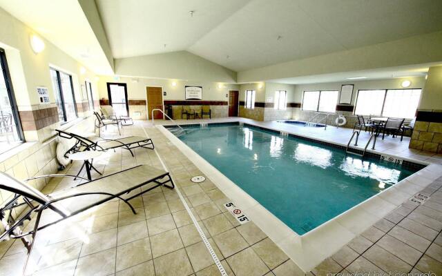 Staybridge Suites Minot by IHG