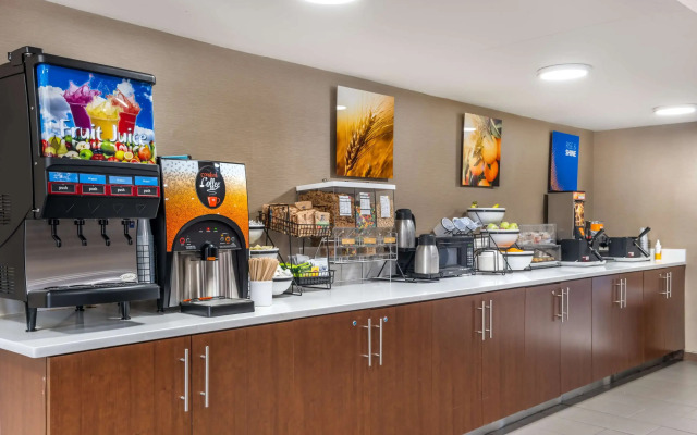 Comfort Inn Charlotte Airport Uptown