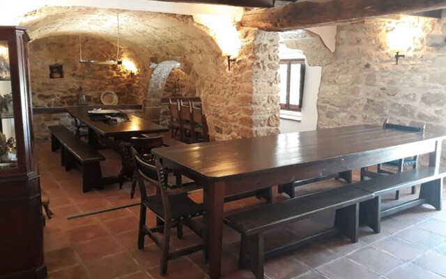 Ariqus Rural Cottages