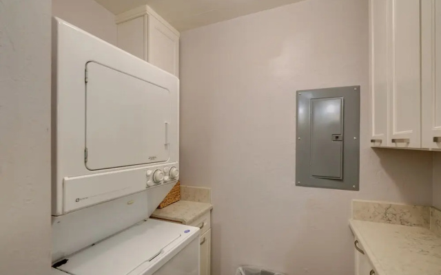 Oceanfront Watsonville Condo w/ Beach Access!