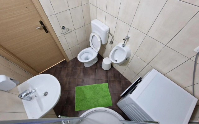 Secret Garden Apartment