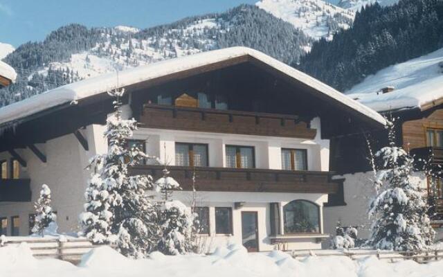 Haus Alpina