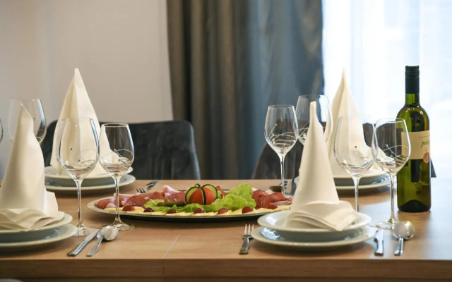 Luxury Apartment Knezovic