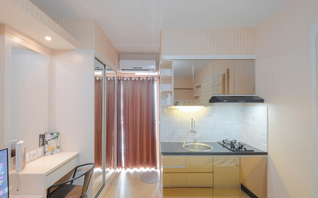 Nice and Comfy Studio at Cinere Resort Apartment – Guest Rooms – Depok