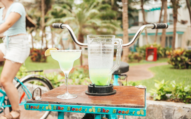 Margaritaville Island Reserve Riviera Cancún - A Karisma All-Inclusive Experience for All