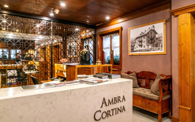Ambra Cortina Luxury & Fashion Boutique Hotel
