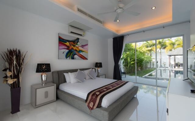 Kamala Contemporary 3 Bedrooms Pool Villa