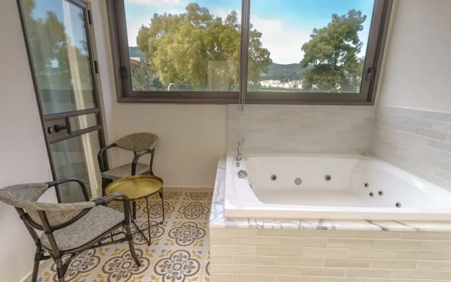 Edmond Luxury Hotel & Spa