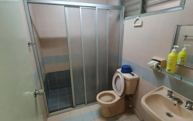 Selesa Hillhomes Golf Resort - T11L1Ga