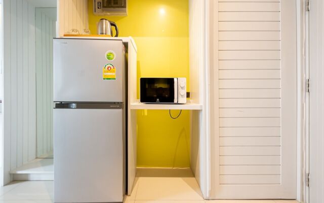 A Room Bangkok Sathorn
