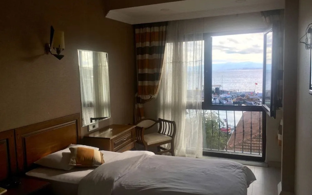 Reis Hotel