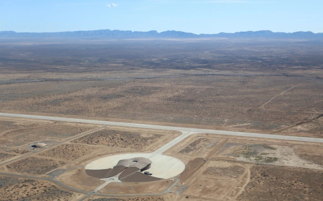 Holiday Inn Express Hotel & Suites Truth