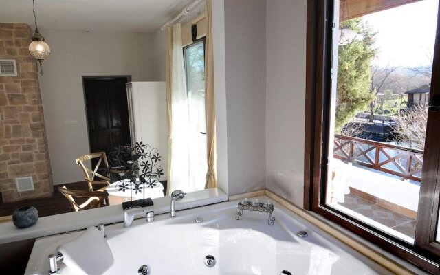 Beyaz Ev Agva - Adults Only