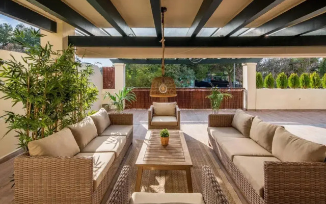 Stunning Apartment Next To Puerto Banus