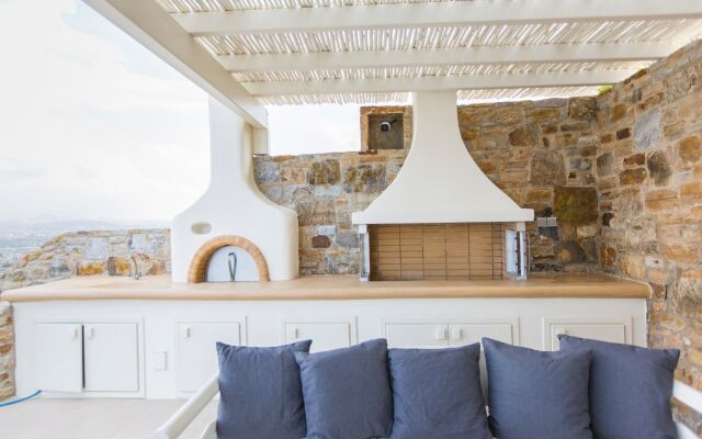 Naxos Rock Villas