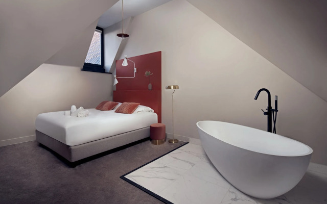 The Anthony Hotel