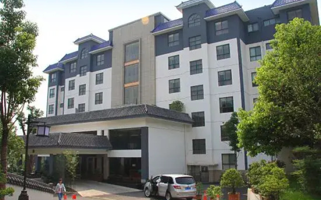 Xiangyang Rongting Guest House