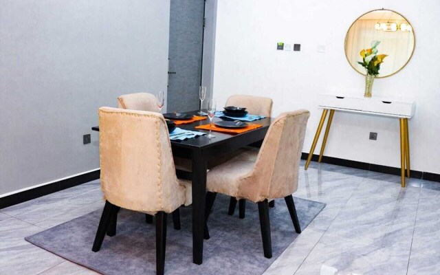 Lux Suites Staroot Apartments Kilimani