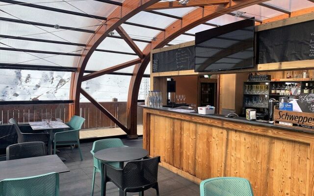 LIsatis Chalet Hotel