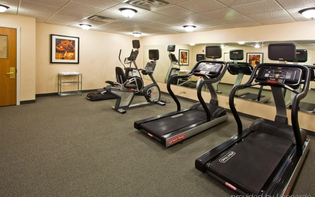 Staybridge Suites Lansing - Okemos by IHG