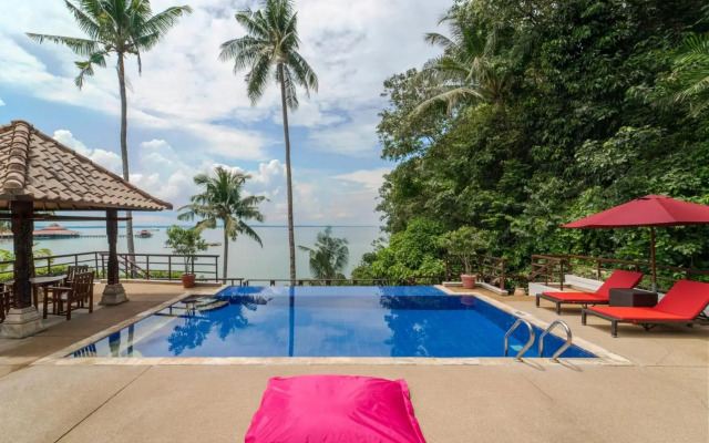 Indra Maya Pool Villas