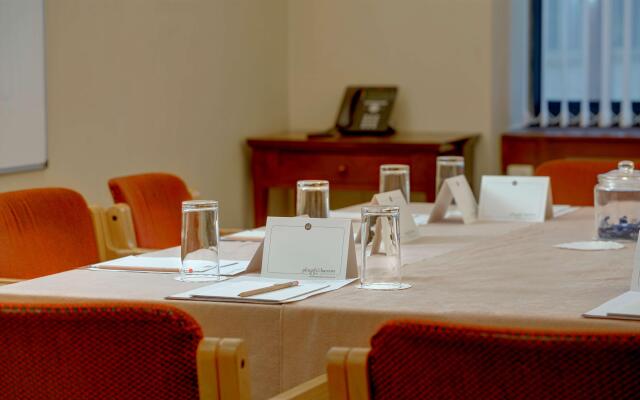 Best Western Plough & Harrow Hotel