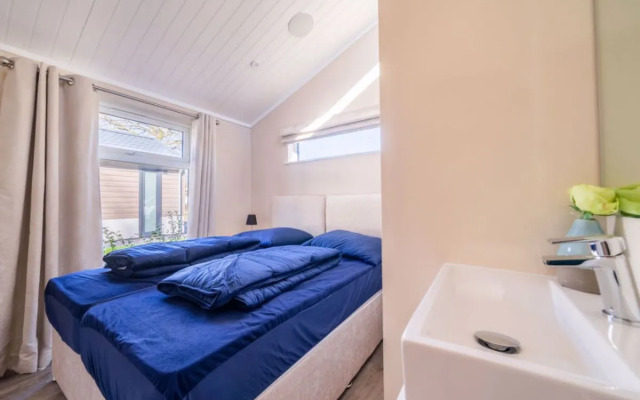 Resort De Kraaijenbergse Plassen 17994