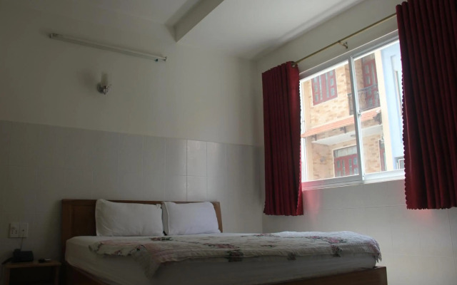SAIGON River Hotel - Dist 2