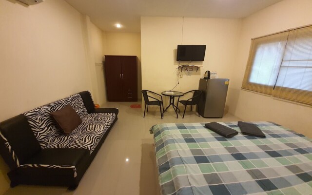 OYO 932 Baan Cha-am Country View Resort