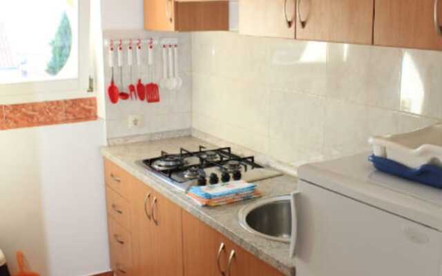 Cosmic Gate Apartments - Adults Only