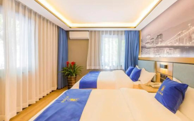 Super 8 Collection Hotel (Beijing Zhongguancun Dazhongsi Subway Station) – Guest Rooms – Beijing