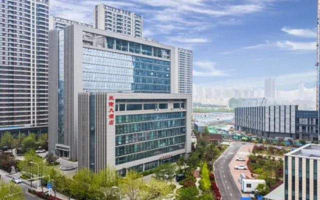 Qingdao Xinlong Grand Hotel (Jinshatan)