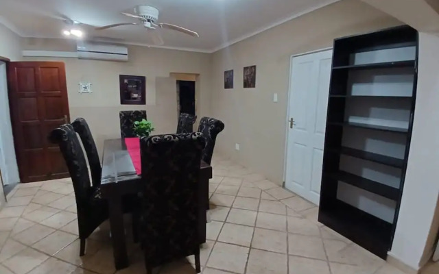 Cozy Margate Retreat Family Home With 2 Bedrooms