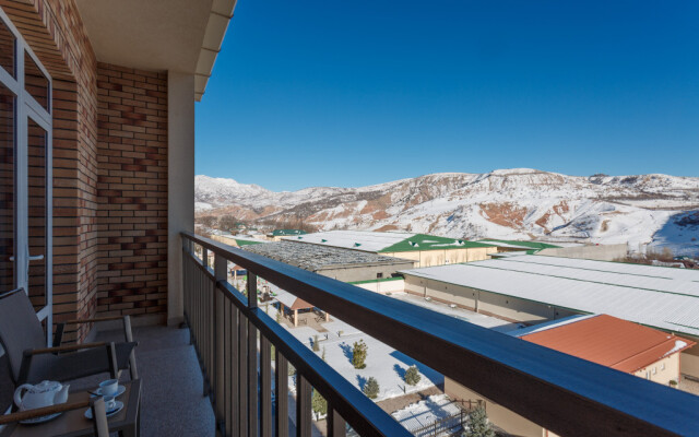 Курортный отель Panoramic Spa