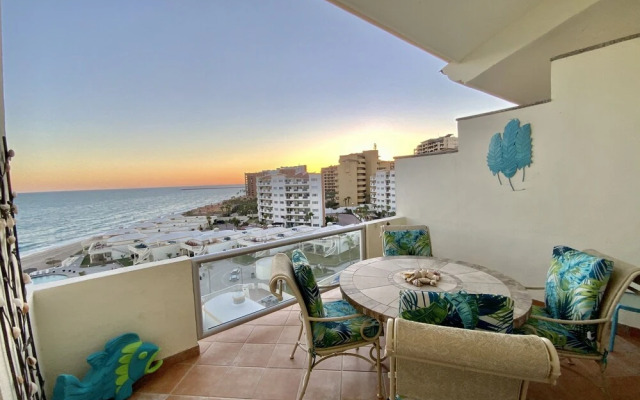 Baja 702- 1 Br Condo