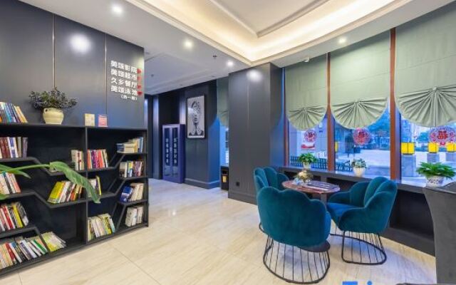 Yage Hotel