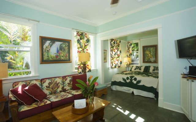Iao Valley Inn