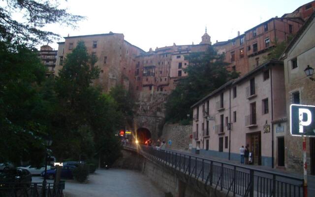 Hotel Mesón del Gallo